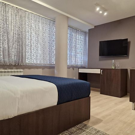 Center Prestige Apartments Belgrado Buitenkant foto
